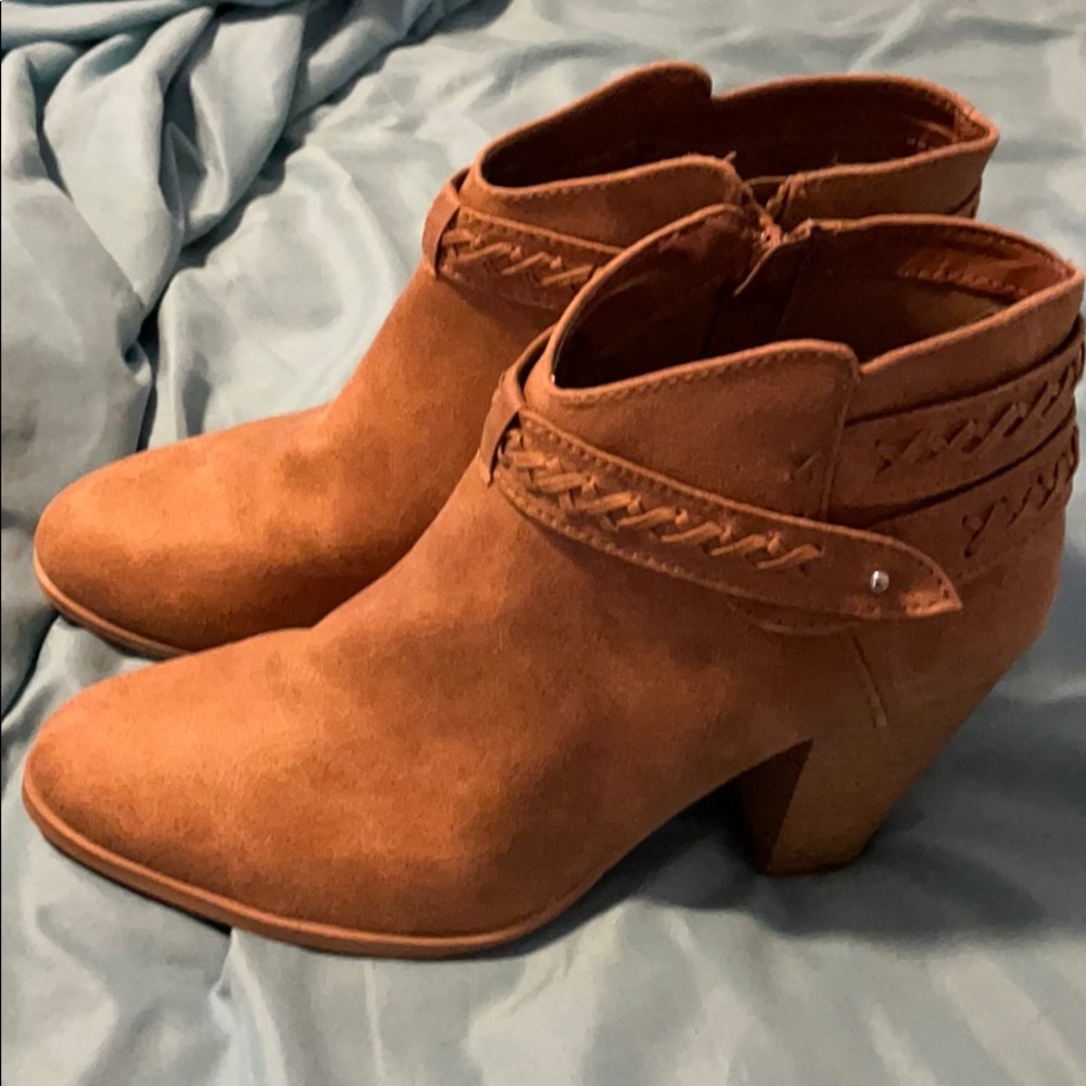 Never worn tan booties